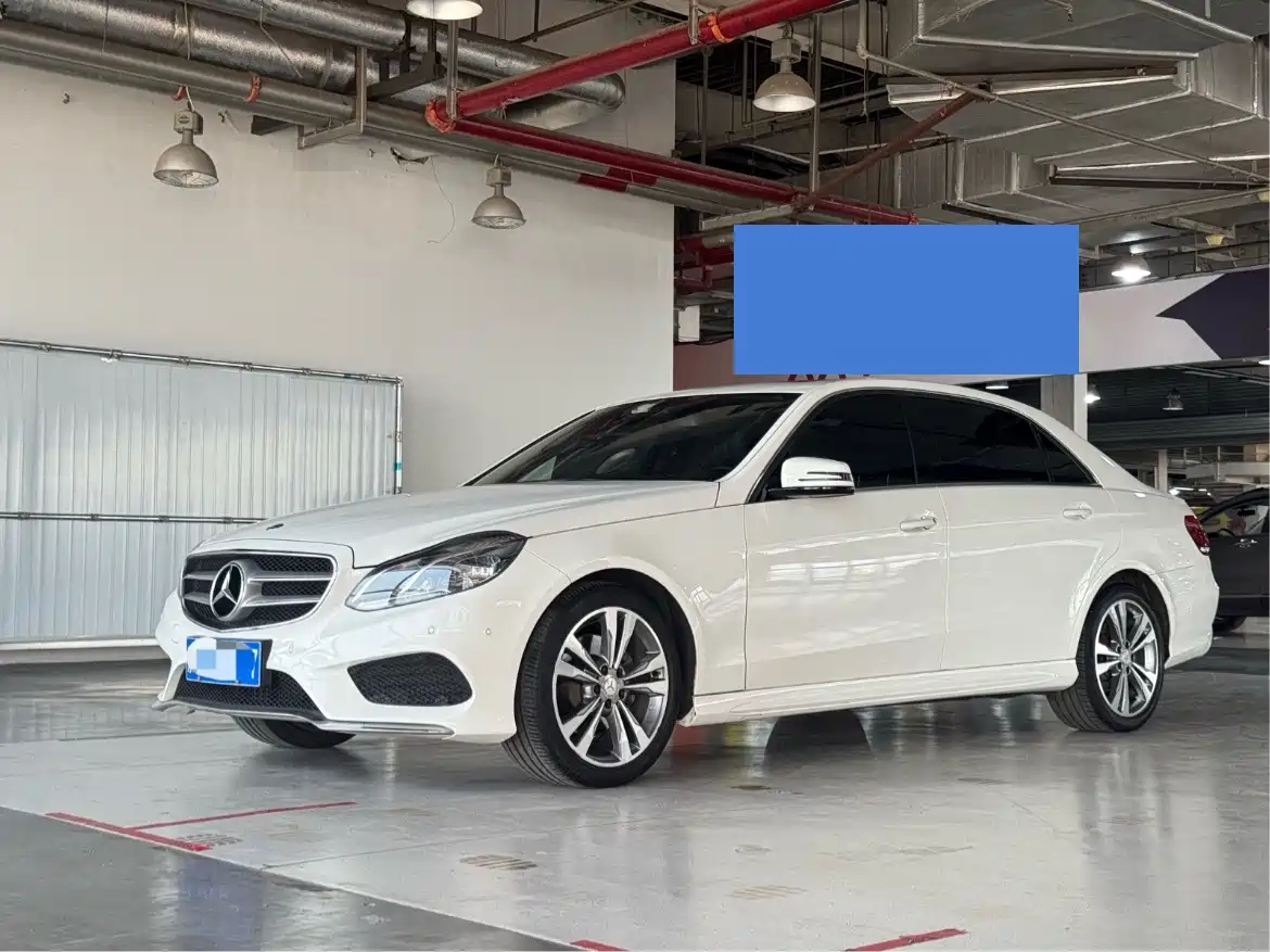 Фото 1 - Mercedes-Benz E-Class