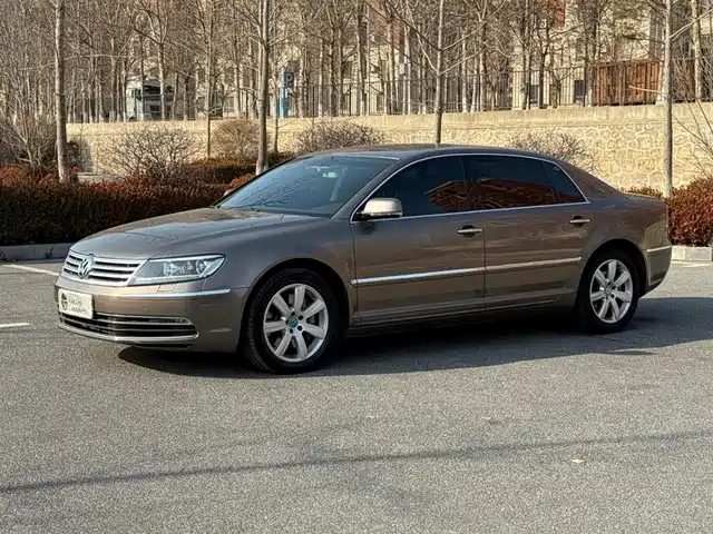 VOLKSWAGEN PHAETON