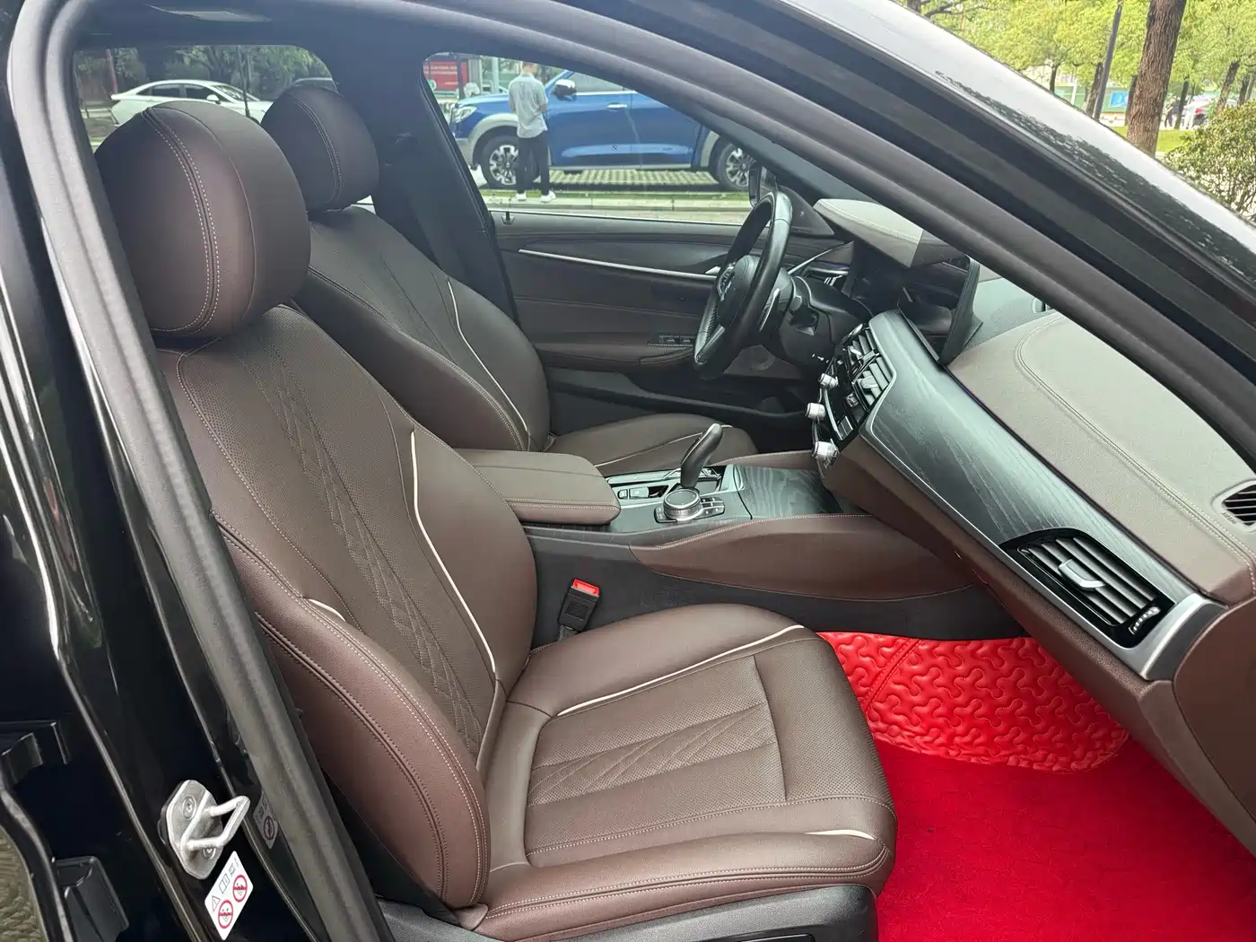 BMW 5 Series 2022 530Li Leading M Sport Package фото 20