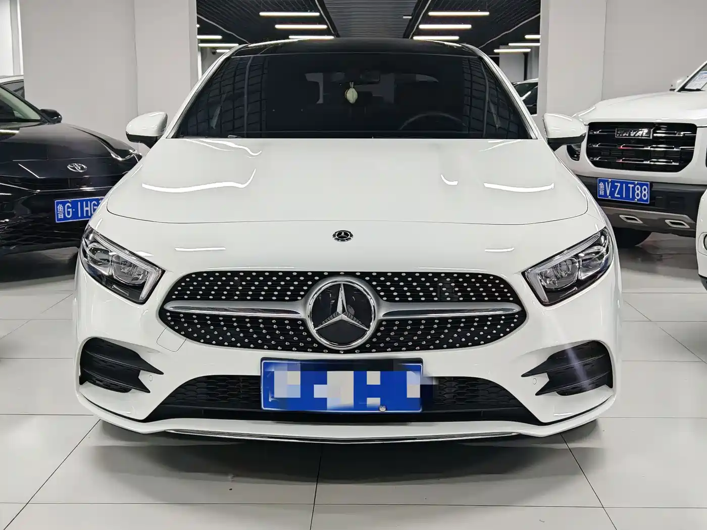 Mercedes-Benz A-Class 2020 Facelift A 200 L Sport Sedan Fashion фото 2