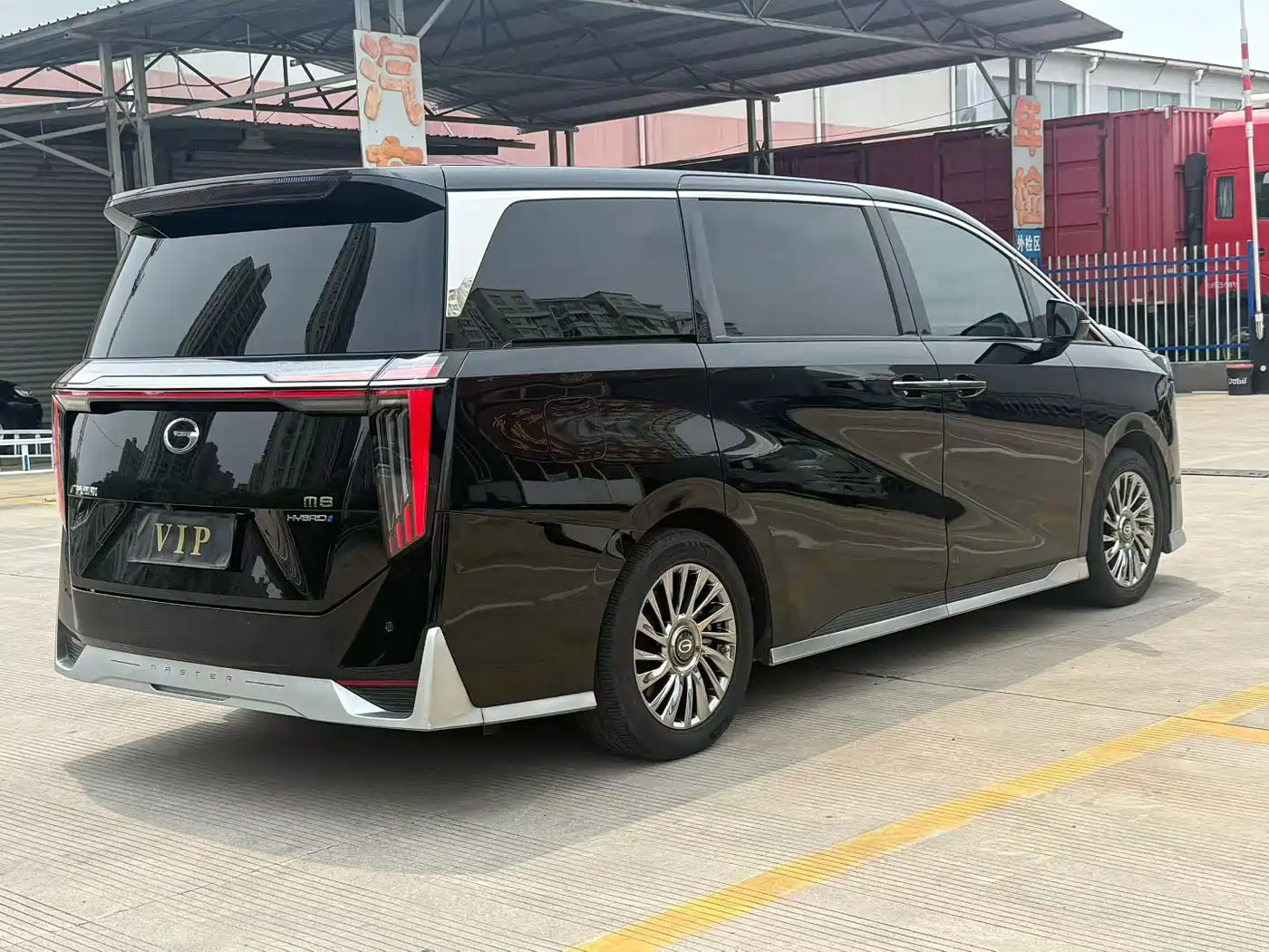 GAC Trumpchi Trumpchi M8 2023 Master Series Dual Hybrid Flagship Edition фото 8