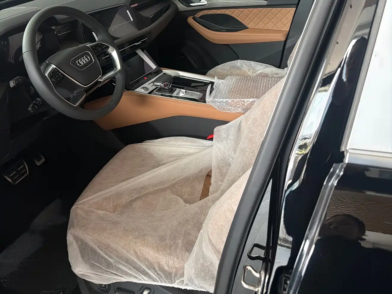 Audi Q6 2026 model 45 TFSI quattro Qiyun Type Yulin Set 6-seater фото 8