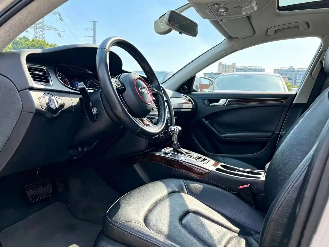 Audi A4L 2013 35 TFSI Automatic Comfort фото 9
