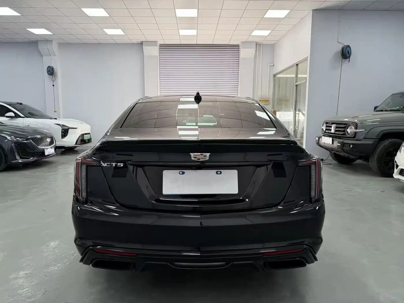 صورة 11 - Cadillac CT5