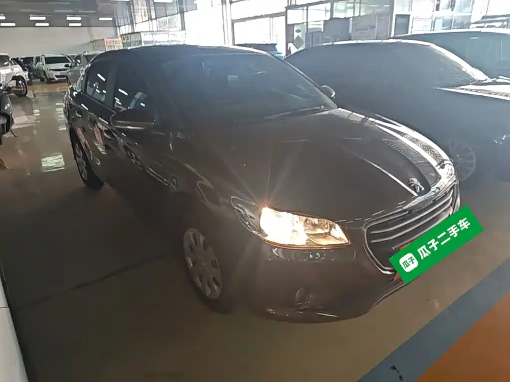 Peugeot 301 2015 2014 1.6L Automatic Comfort Edition