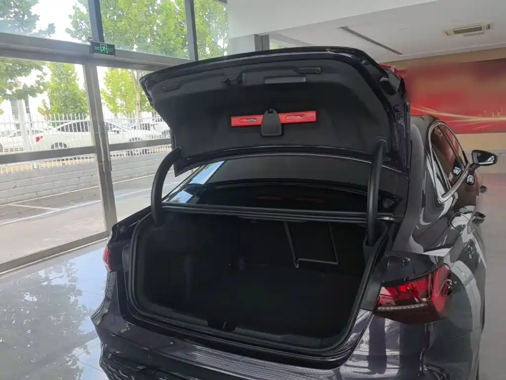 Audi A3 2025 2025 A3L Limousine 35TFSI Flying Premium