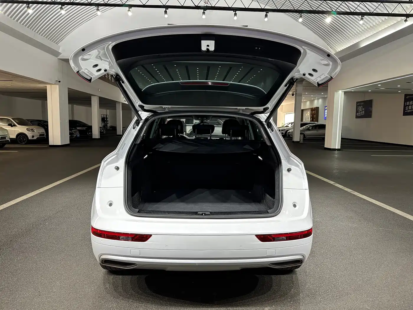 Audi Q5L 2020 40 TFSI Prestige Fashion фото 14