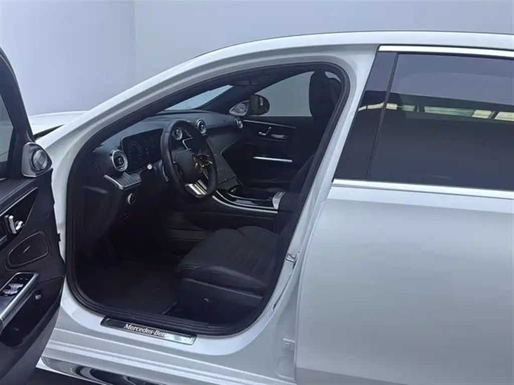 Mercedes-Benz C-Class 2023 C 260 L Sport фото 19