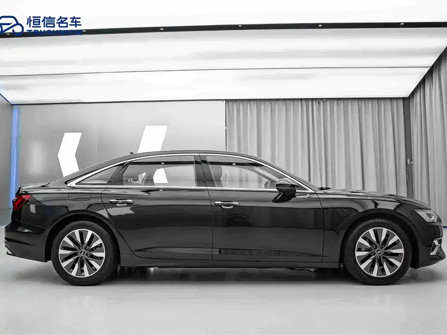 Audi A6L 2024 45 TFSI Premium Elegance фото 4