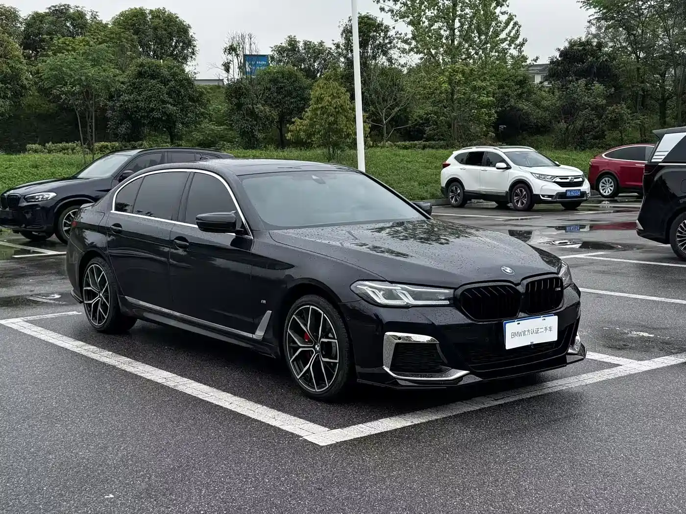 BMW 5 Series 2023 530Li Leading M Sport Package фото 2