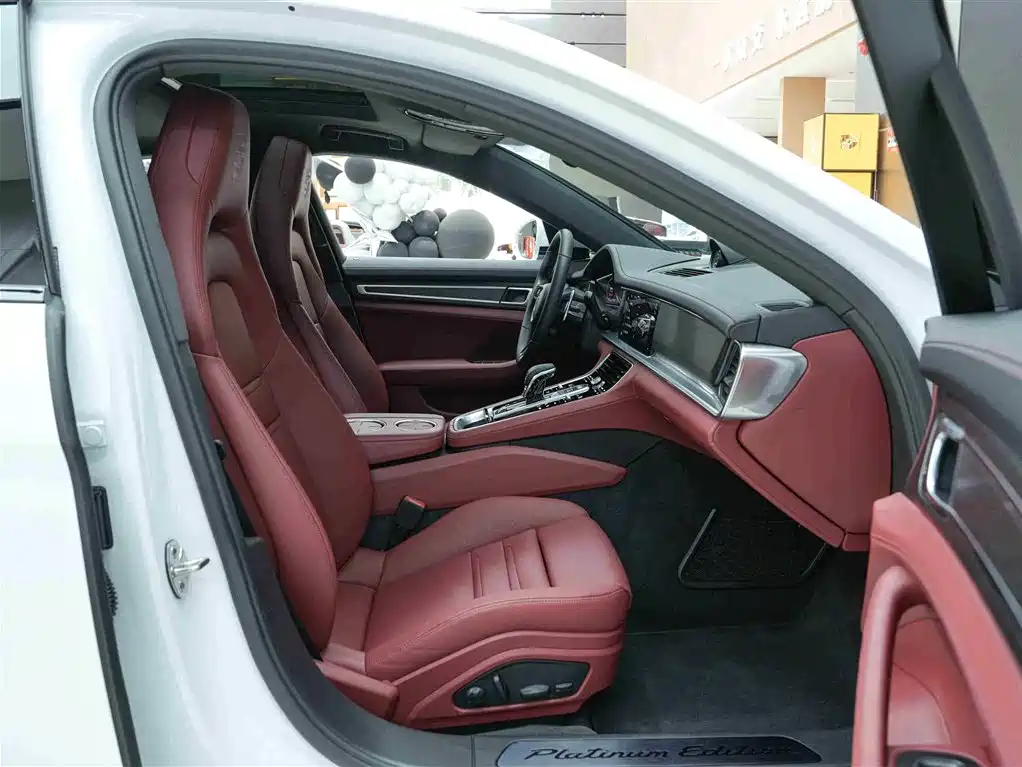 Porsche Panamera 2023 Panamera 2.9T Platinum Edition фото 13