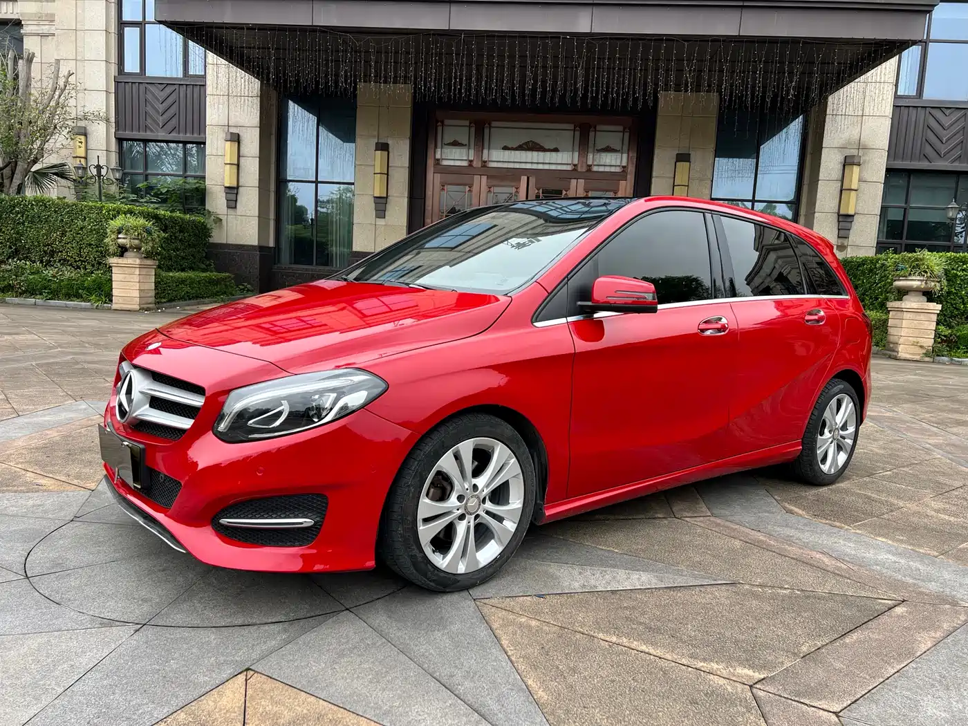 Mercedes-Benz B-Class 2015 B 200 Style фото 2