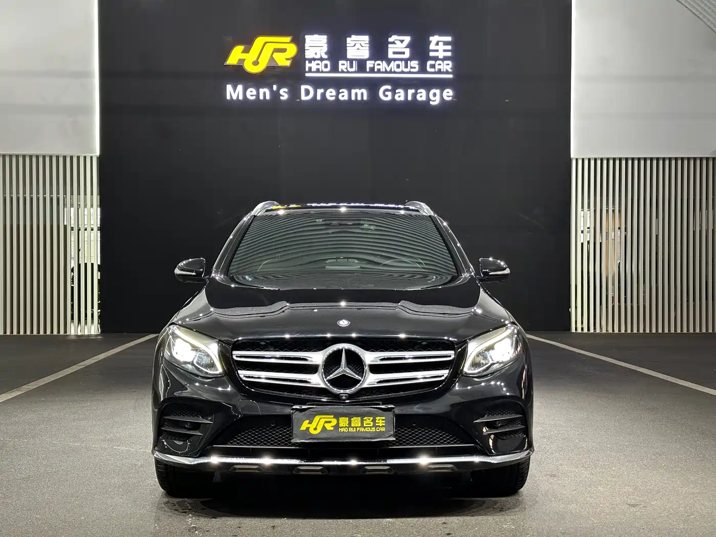 Mercedes-Benz GLC 2017 GLC 260 4MATIC Luxury фото 2
