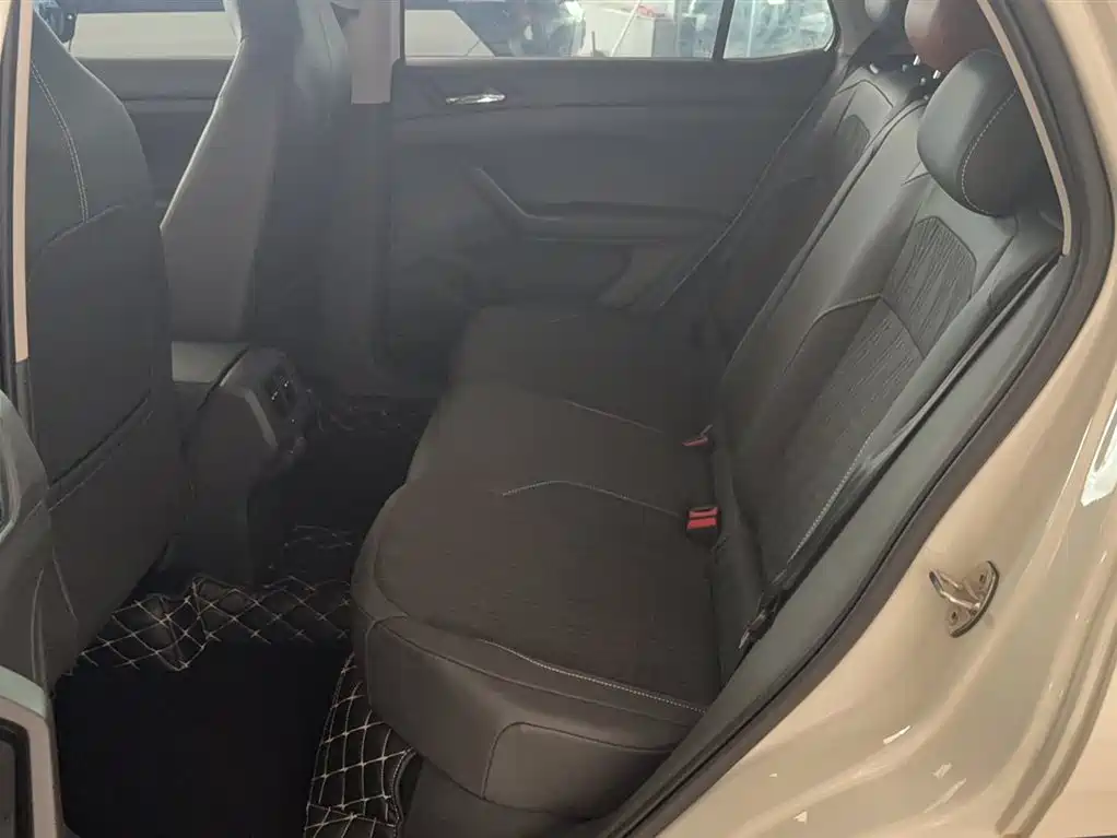 VOLKSWAGEN TU KAI