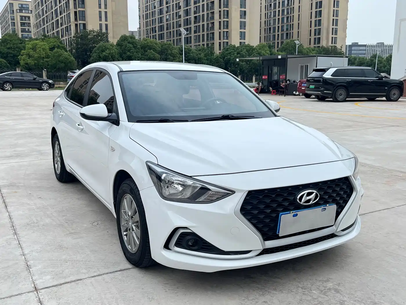 Hyundai Elantra 2018 1.6L Auto Joy GL (China V) фото 3