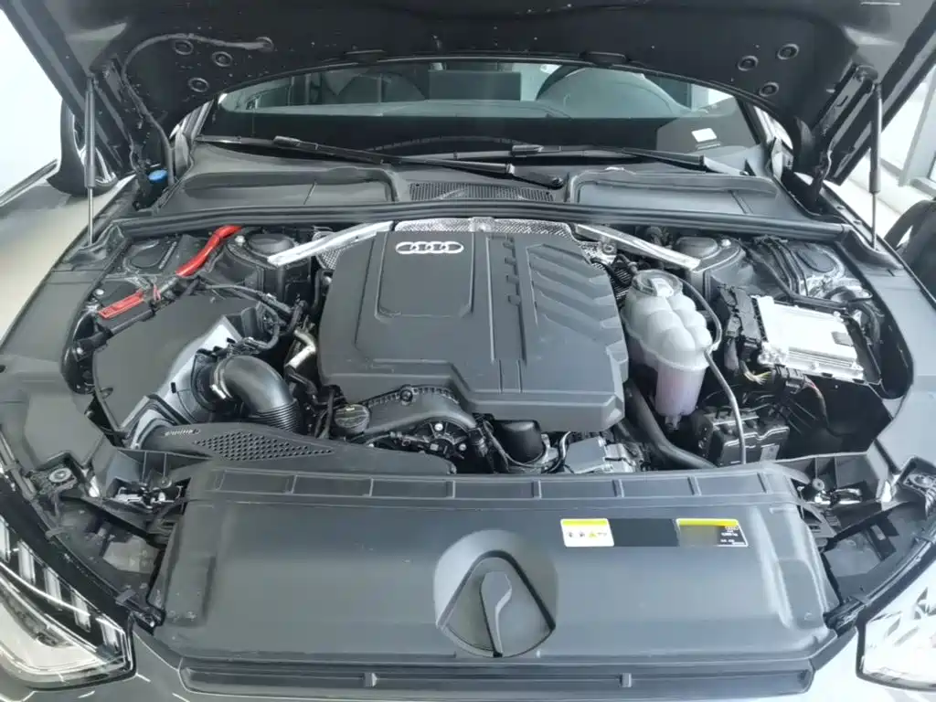 Audi A4L 2026 2025 2 Million Celebration Edition 40 TFSI Luxury Dynamic