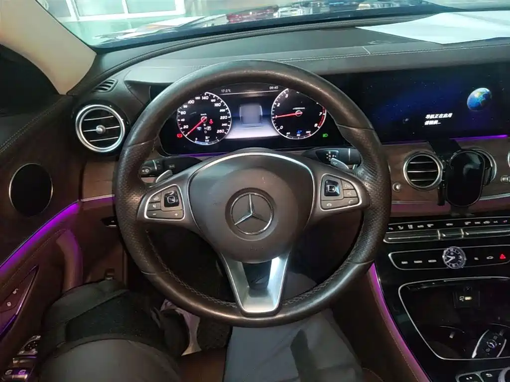 Mercedes-Benz E-Class 2017 E 200 L 4MATIC фото 11