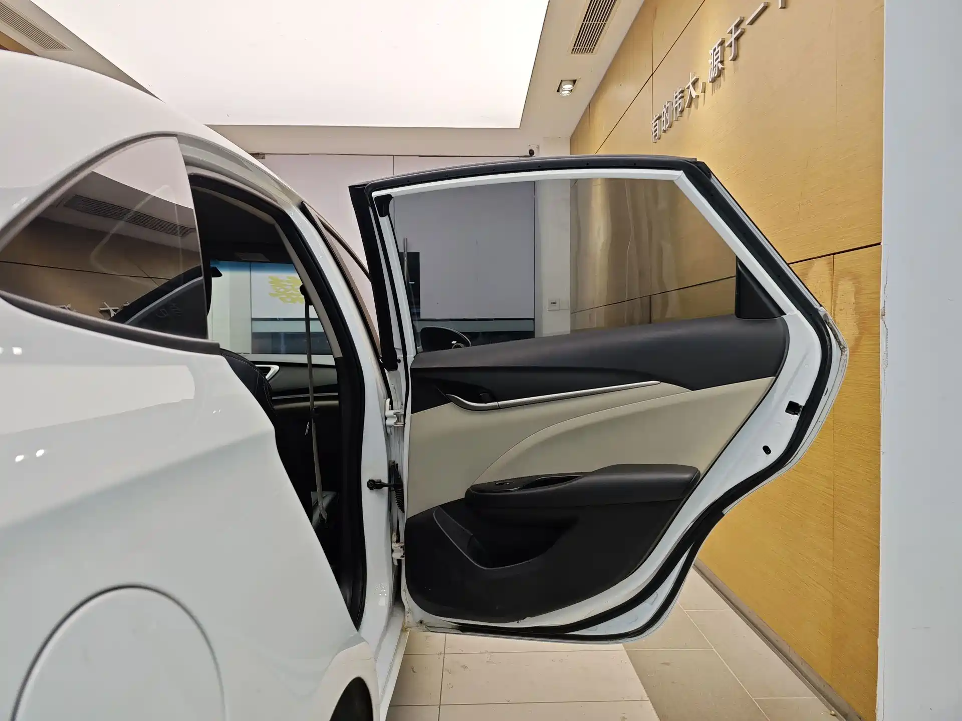 Фото 29 - Buick Excelle