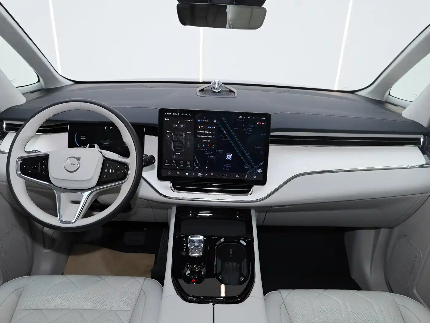 Volvo EM90 2024 2025 Ultra Six-Seater