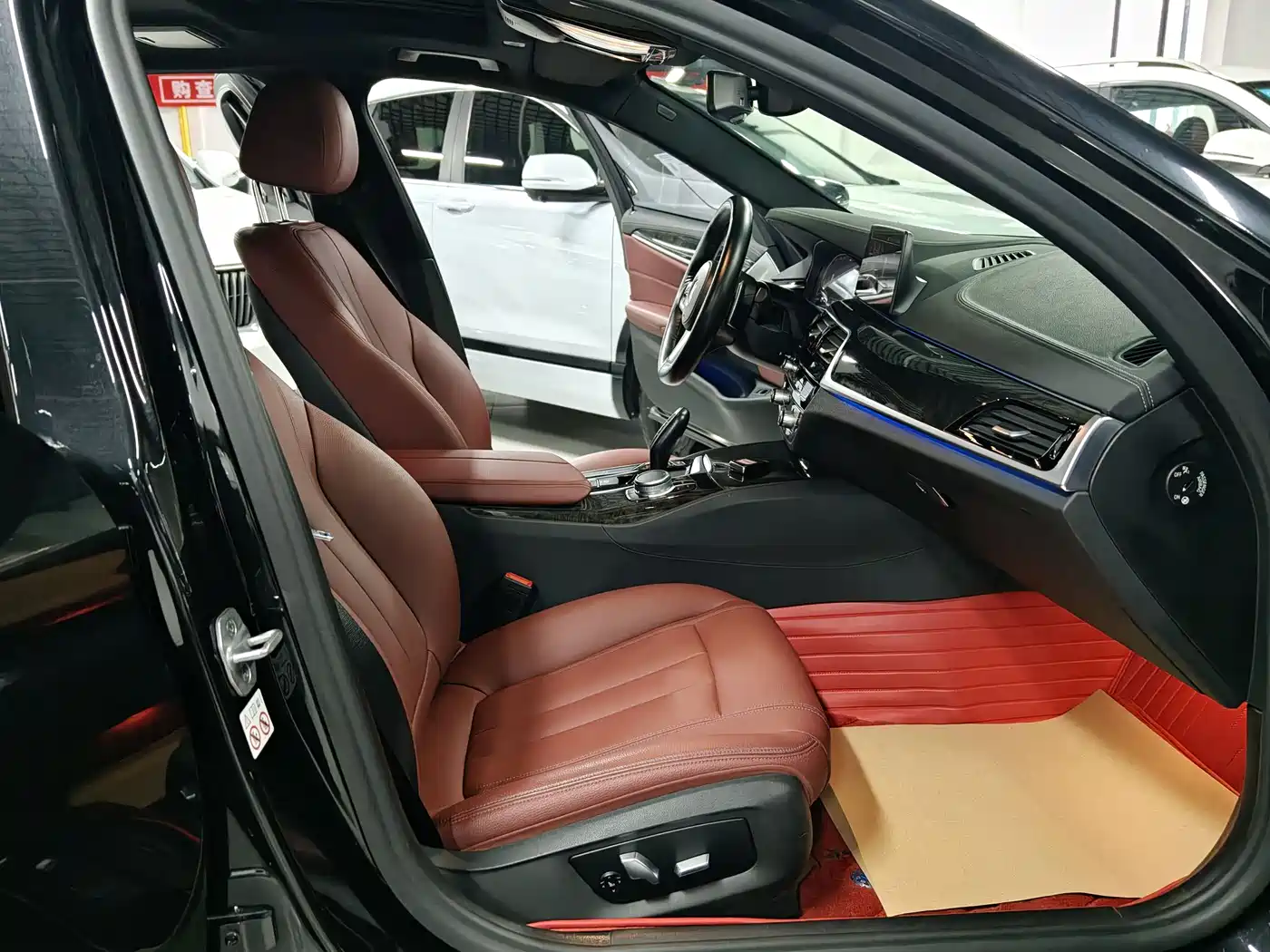 BMW 5 Series 2020 530Li Leading M Sport Package фото 9