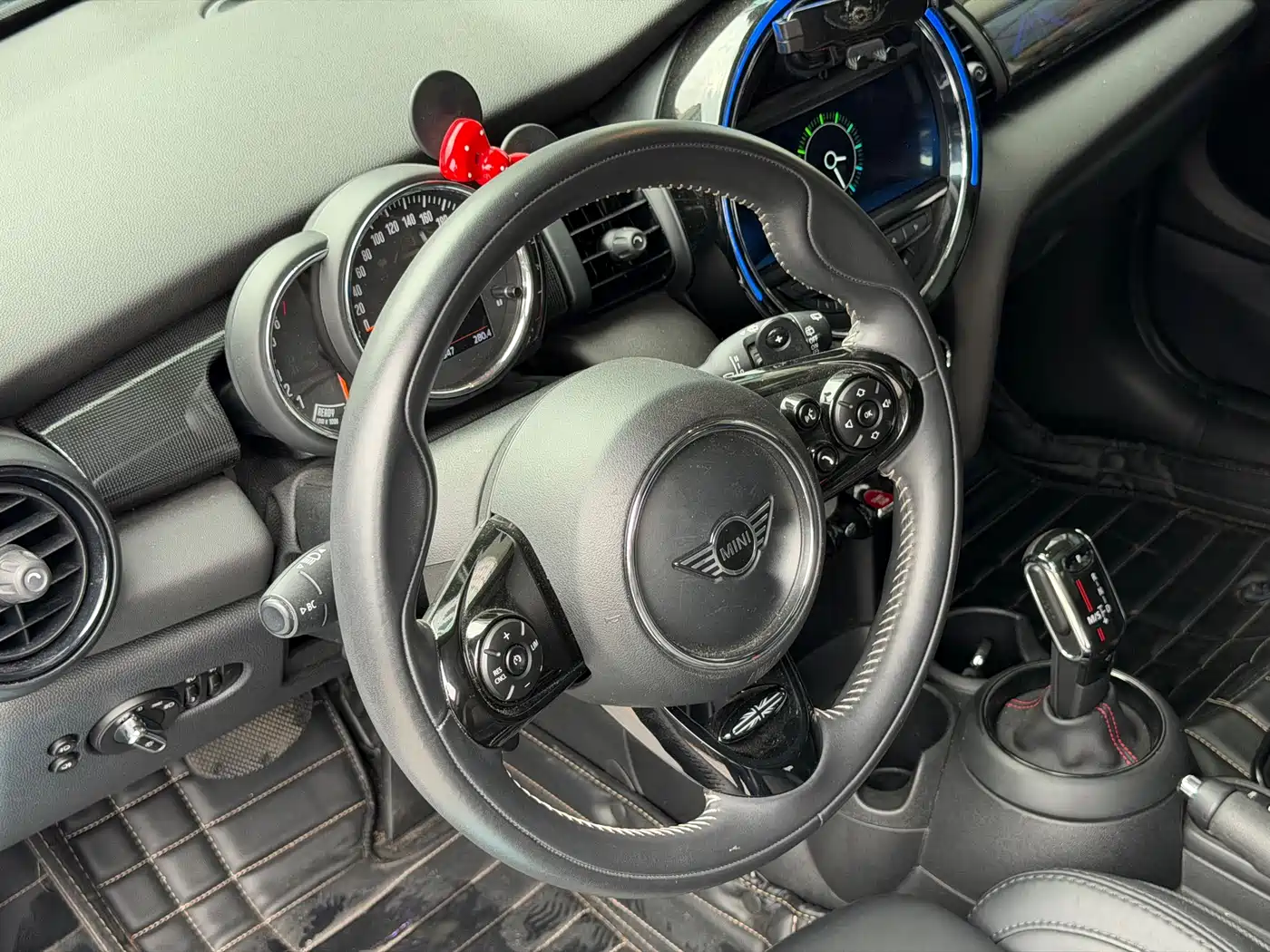 MINI 2019 2.0T COOPER S Artist фото 6
