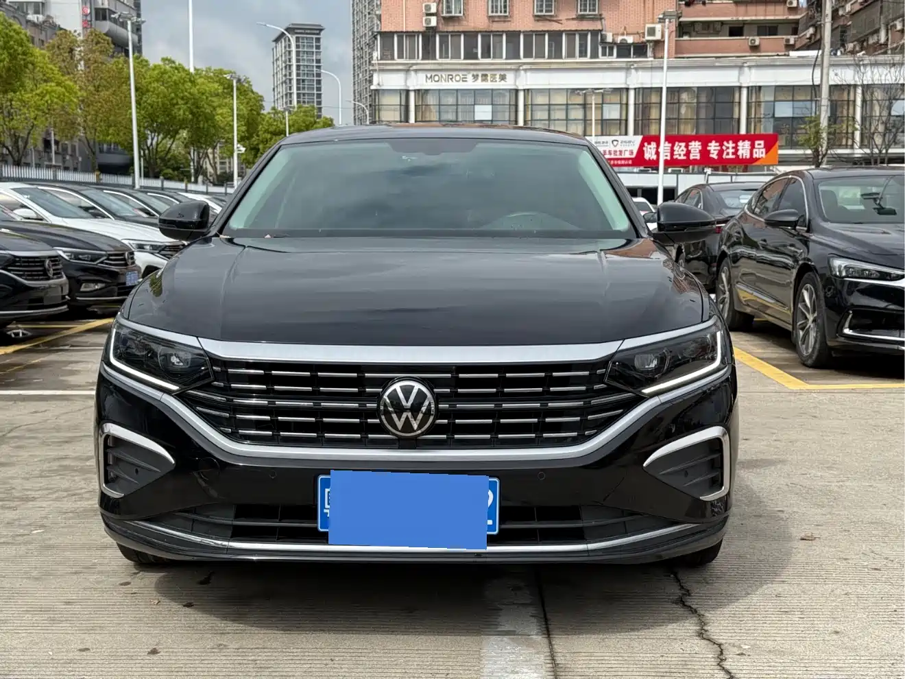 Volkswagen Passat 2024 380TSI Elite Edition фото 2