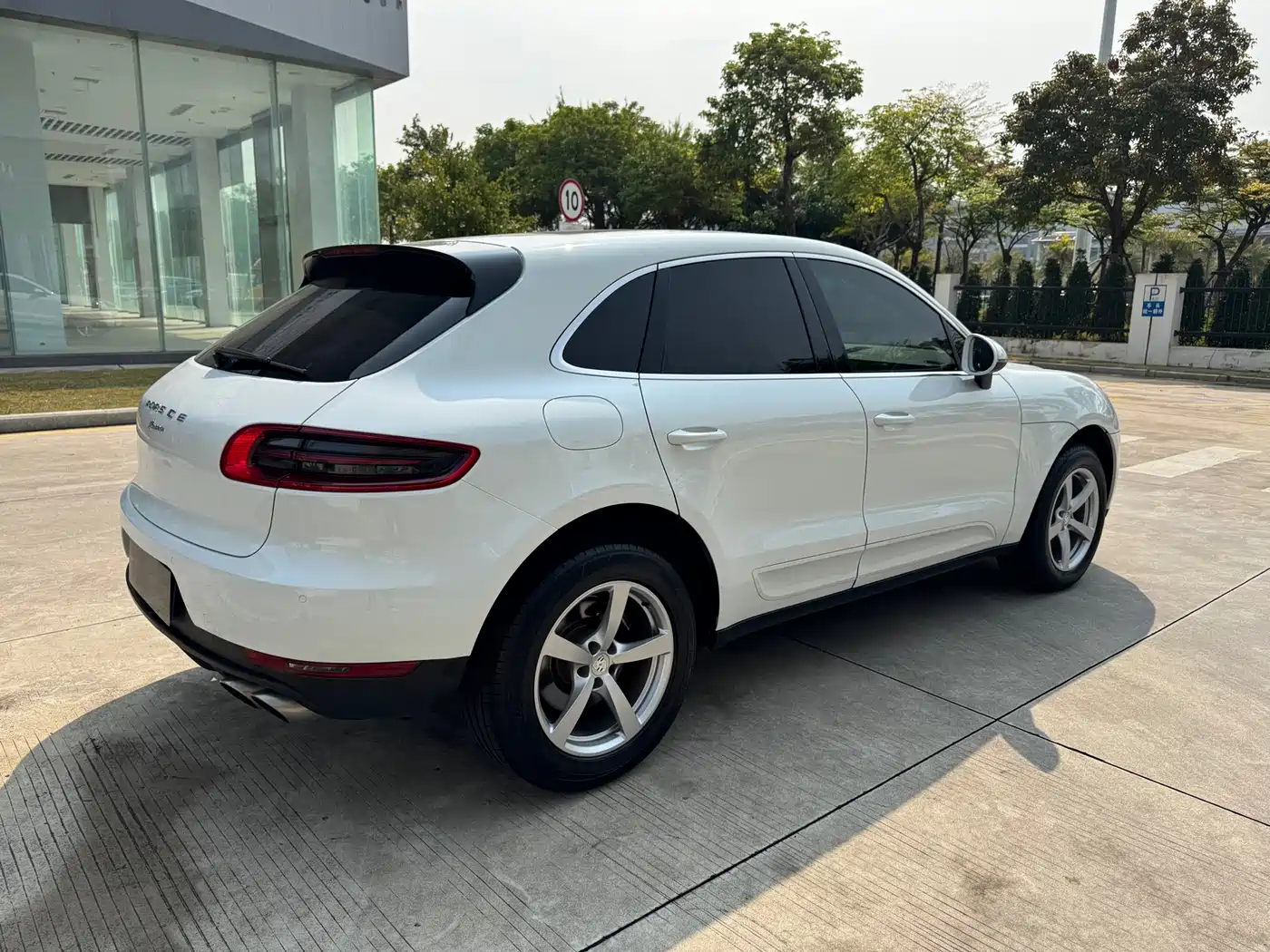 Porsche Macan 2014 Macan 2.0T фото 4