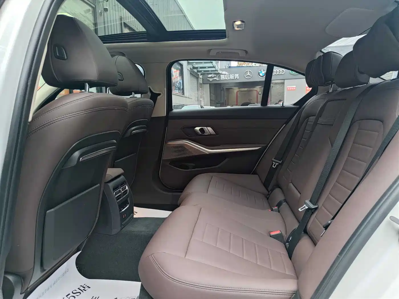 BMW 3 Series 2020 325Li M Sport Package фото 8