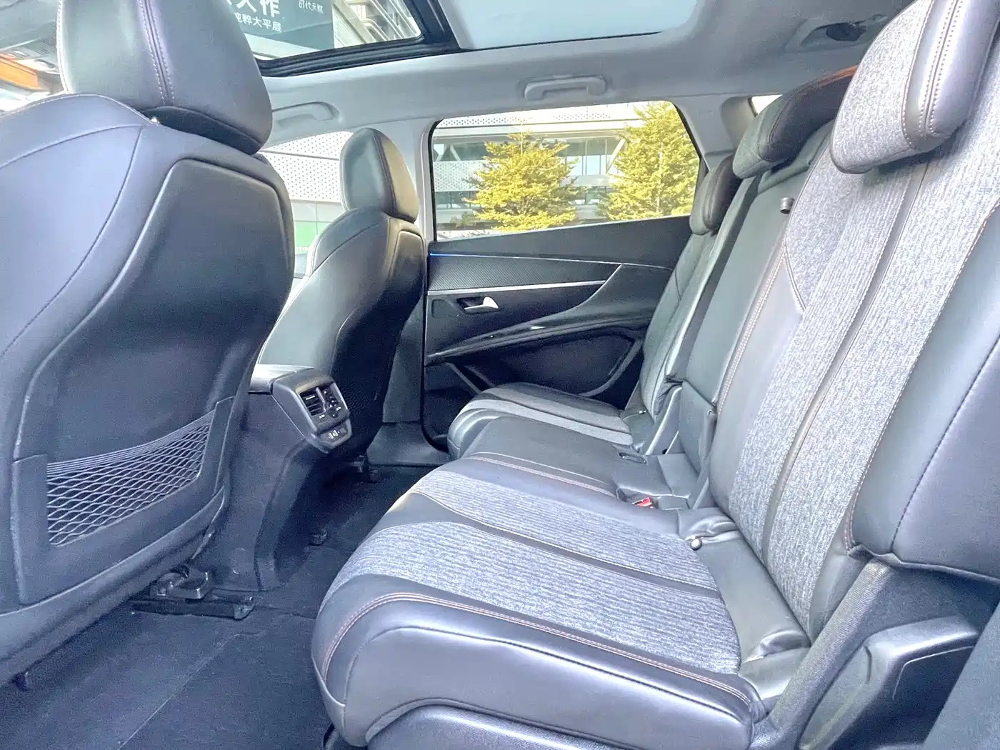 Peugeot 5008 2017 350THP 7-seat Elite Edition фото 5