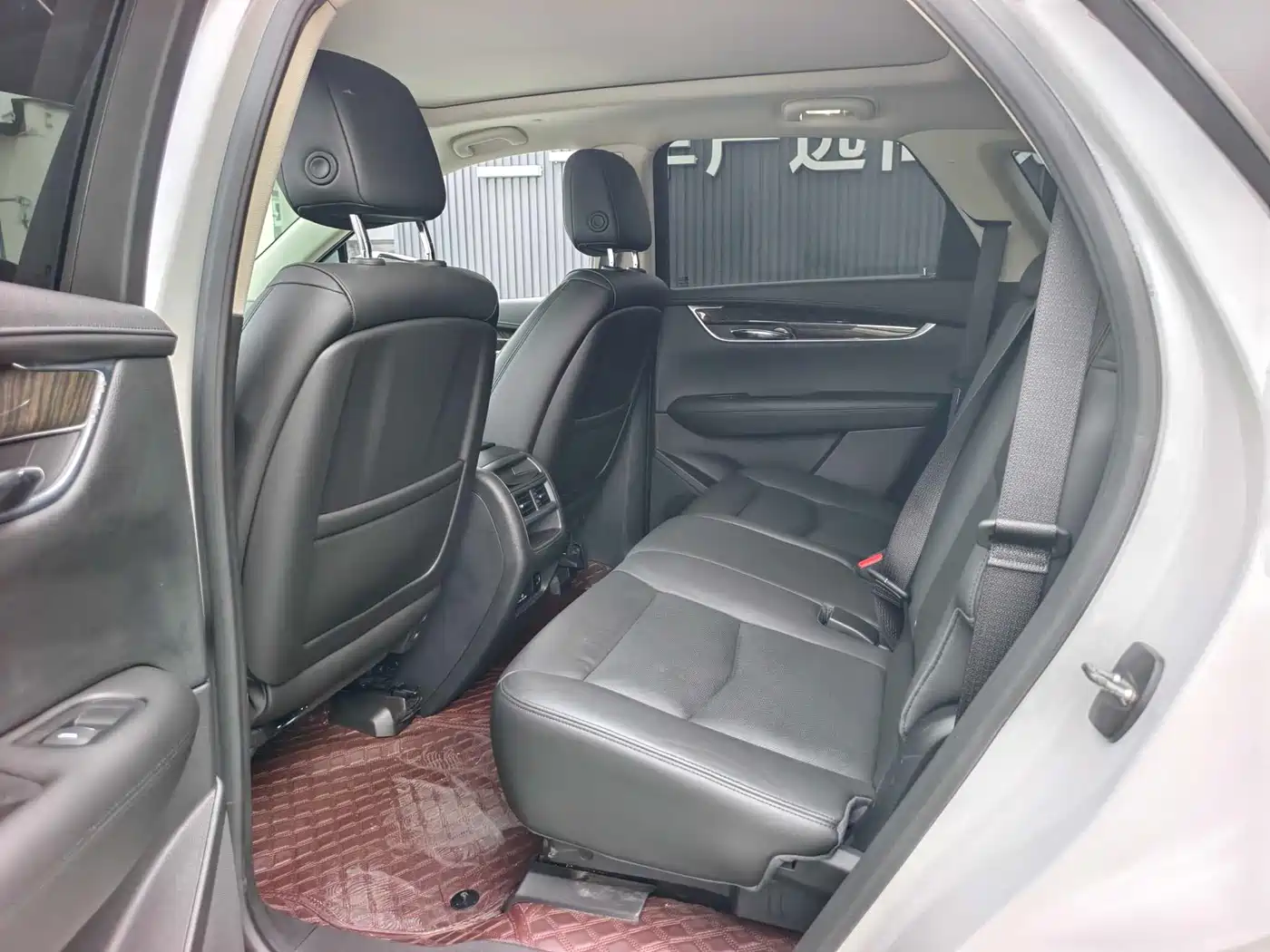 Cadillac XT5 2016 28T AWD Luxury Model фото 10