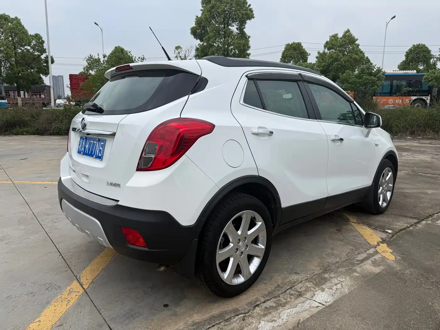 Buick Encore 2013 1.4T Automatic 2WD Elite фото 4