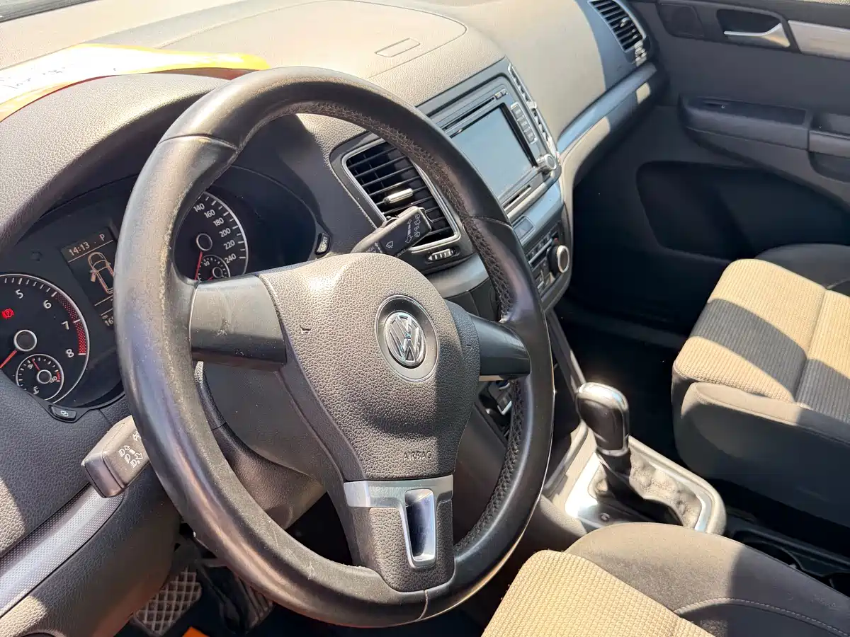 Volkswagen Sharan 2012 2.0TSI Standard Type Euro IV фото 9
