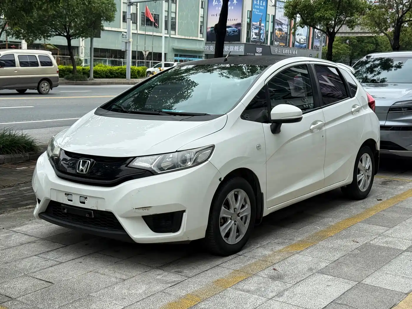 صورة 1 - Honda Fit