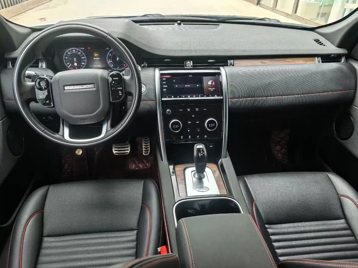 Land Rover Discovery Sport 2020 249PS R-Dynamic Performance фото 7