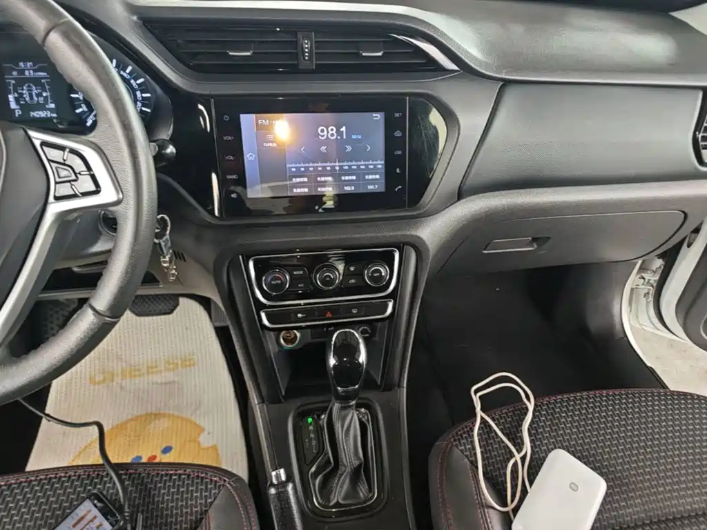 Chery Tiggo 3 2016 2016 1.6L CVT Smart Edition