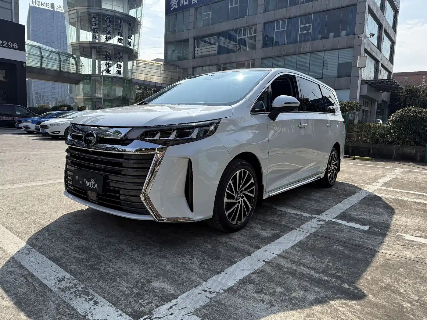 GAC Trumpchi Trumpchi M6 2024 MAX 270T WDCT Honor Edition фото 2