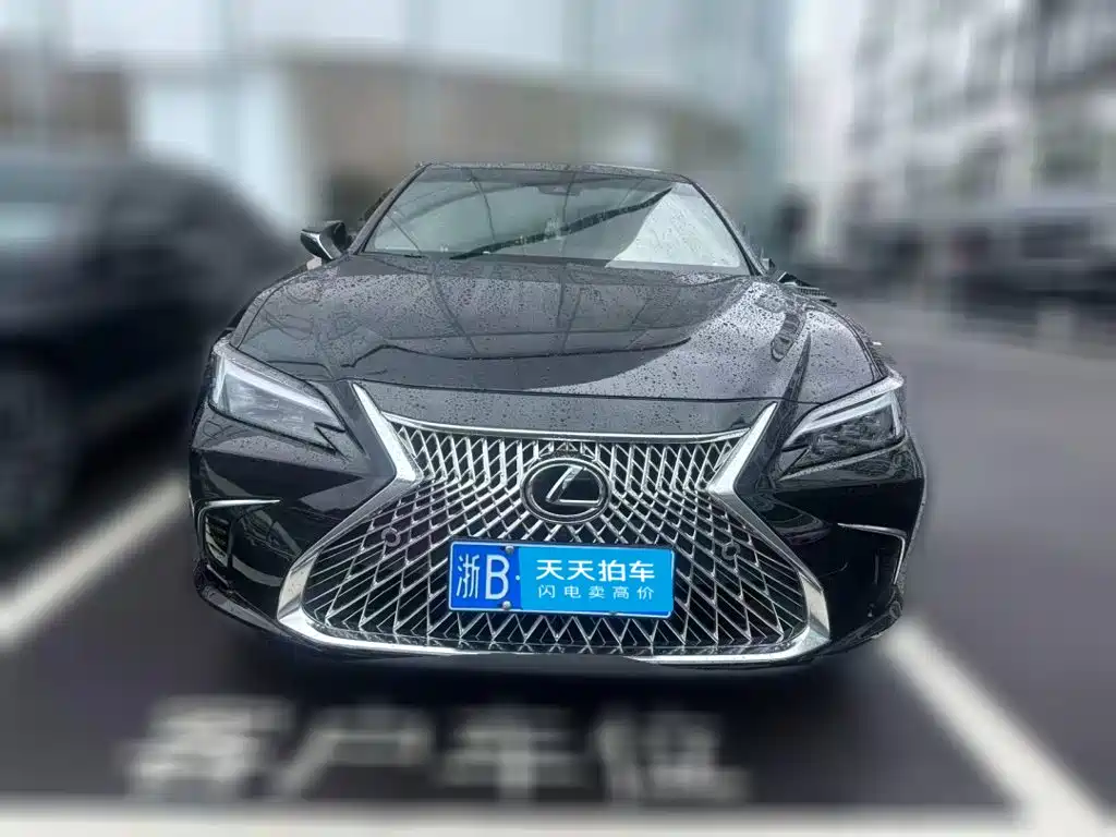 Lexus ES, миниатюра 10
