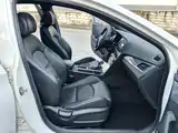 Photo 11 - Hyundai Sonata