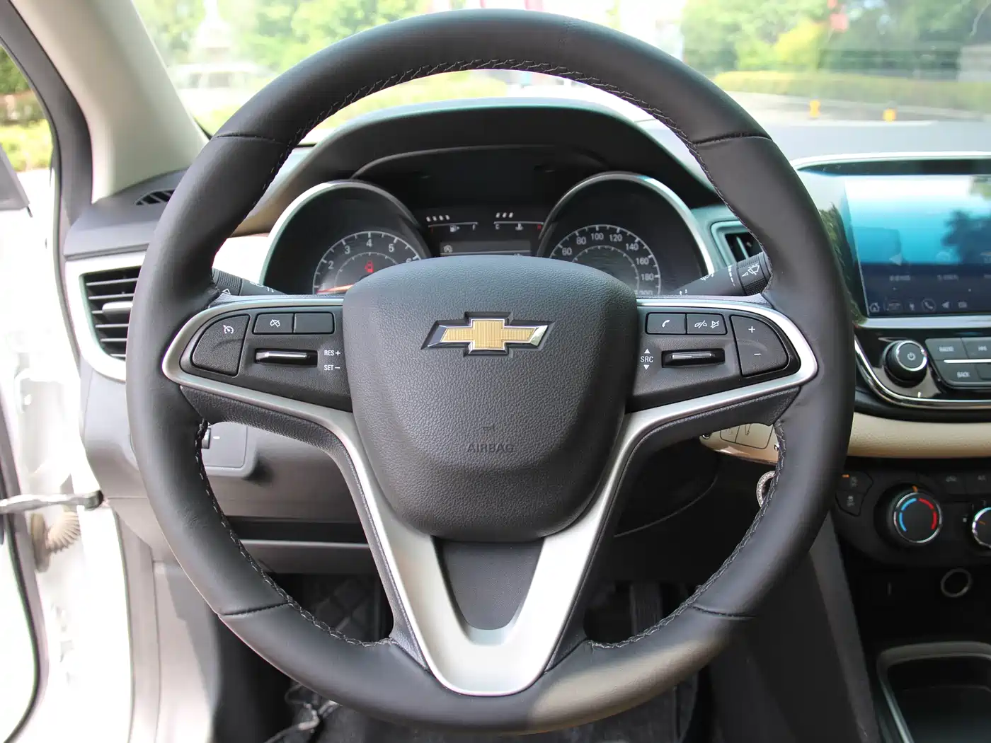 Chevrolet Monza 2022 320 Automatic Enjoyment Sunroof Edition фото 17