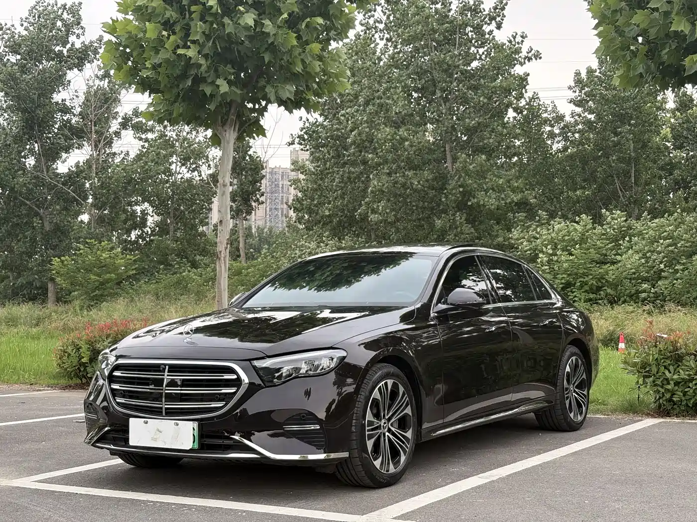 Mercedes-Benz E-Class New Energy 2024 E 350 e L Plug-in Hybrid Sedan