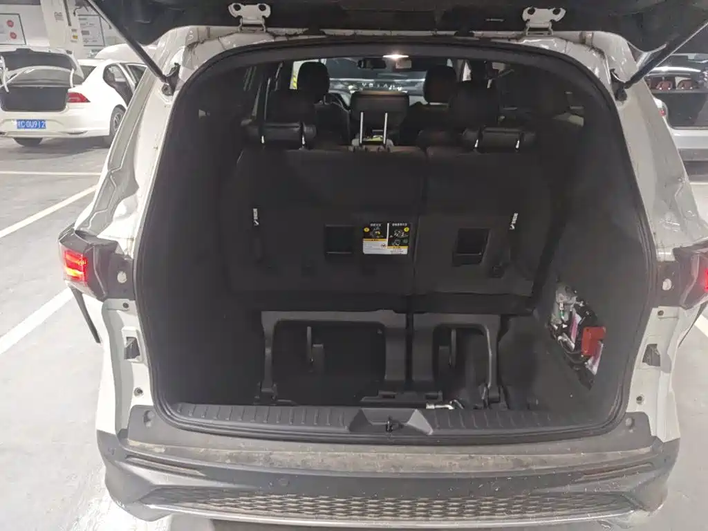 Toyota Granvia 2026 2024 2.5L Hybrid Comfort