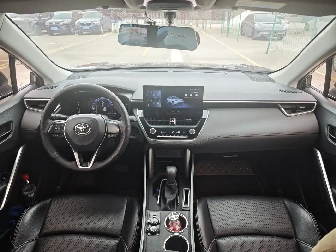 Toyota Frontlander 2023 2.0L CVT Elite Edition фото 15