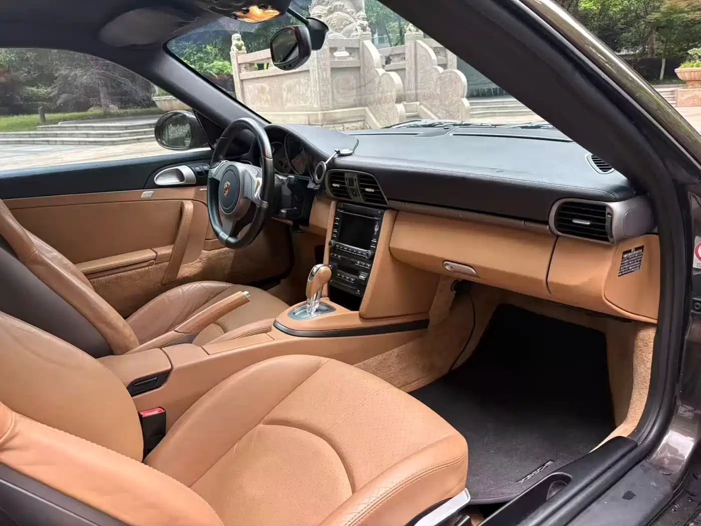 Porsche 911 2010 Carrera 3.6L фото 9