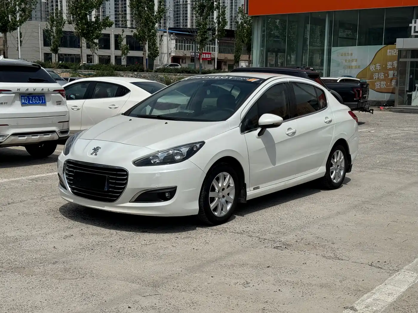 Peugeot 308 2014 Model Joy Edition Classic 1.6L Automatic Superior Style