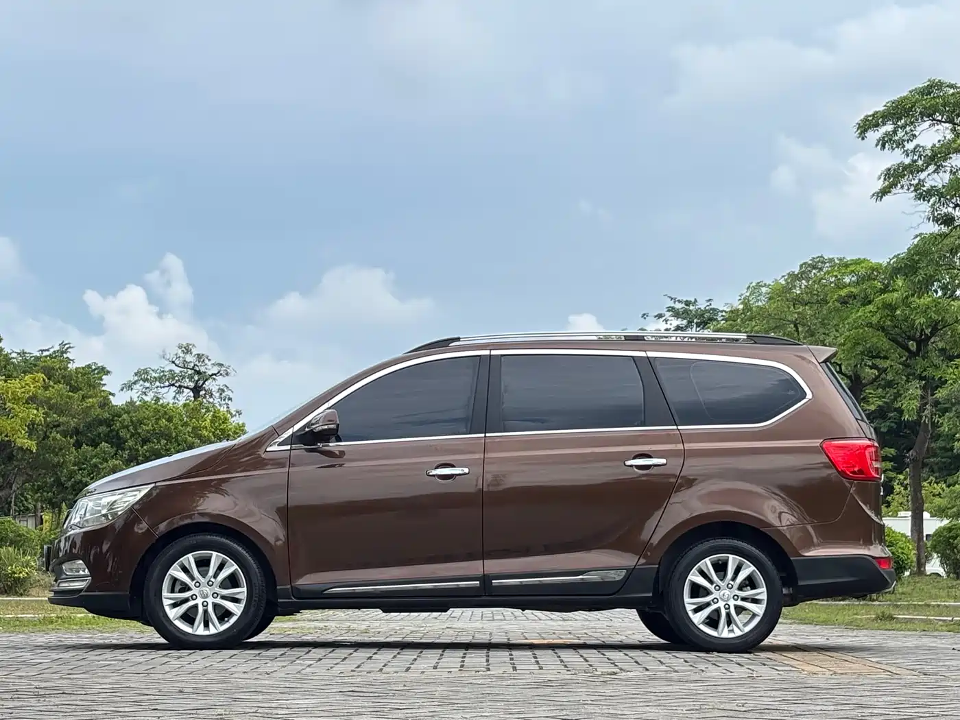 Фото 5 - Baojun 730