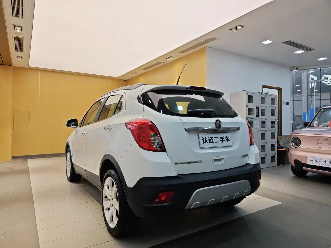 Buick Encore 2014 1.4T Automatic 2WD Urban Elite фото 24