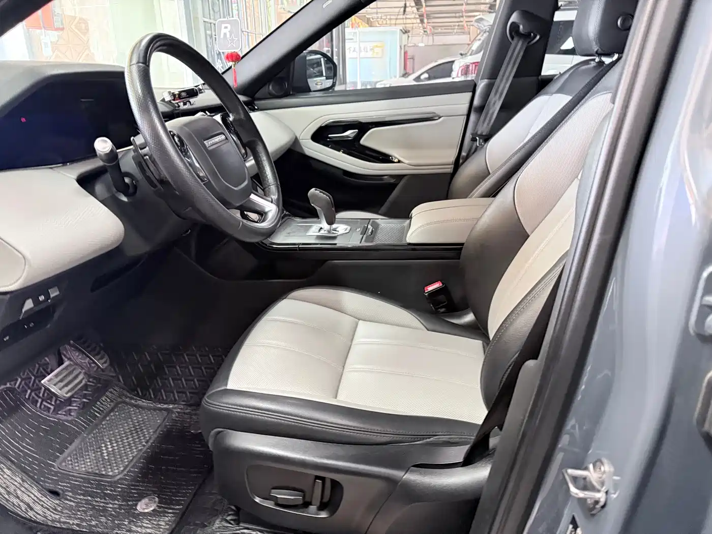 LAND ROVER RANGE ROVER AURORA