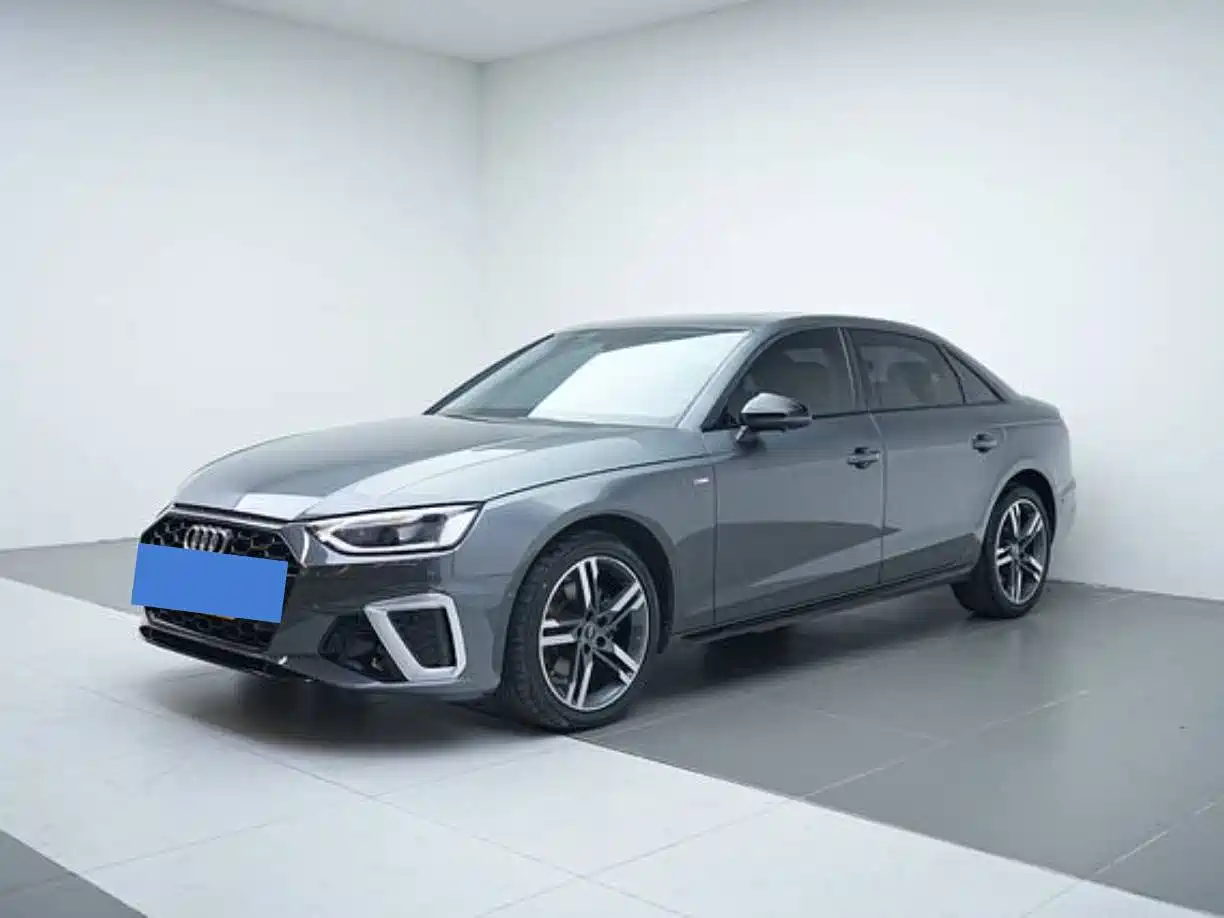Audi A4L 2022 40 TFSI Luxury Dynamic фото 3
