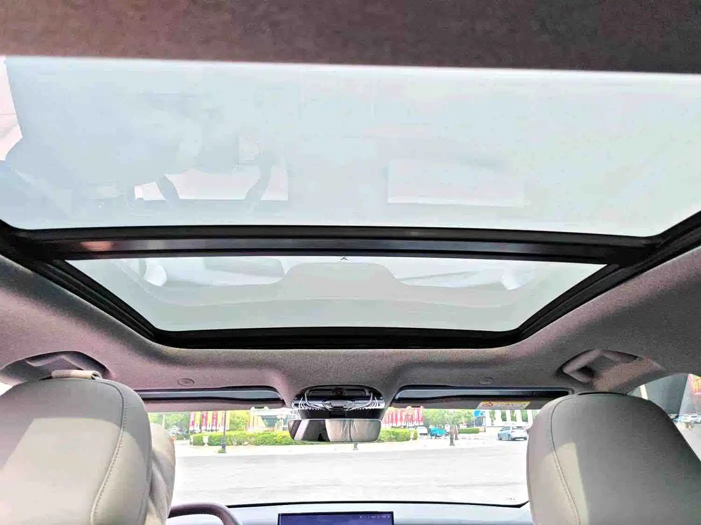 Voyah Auto Voyah Zhiyin 2024 Long Range Super Charging Edition фото 11