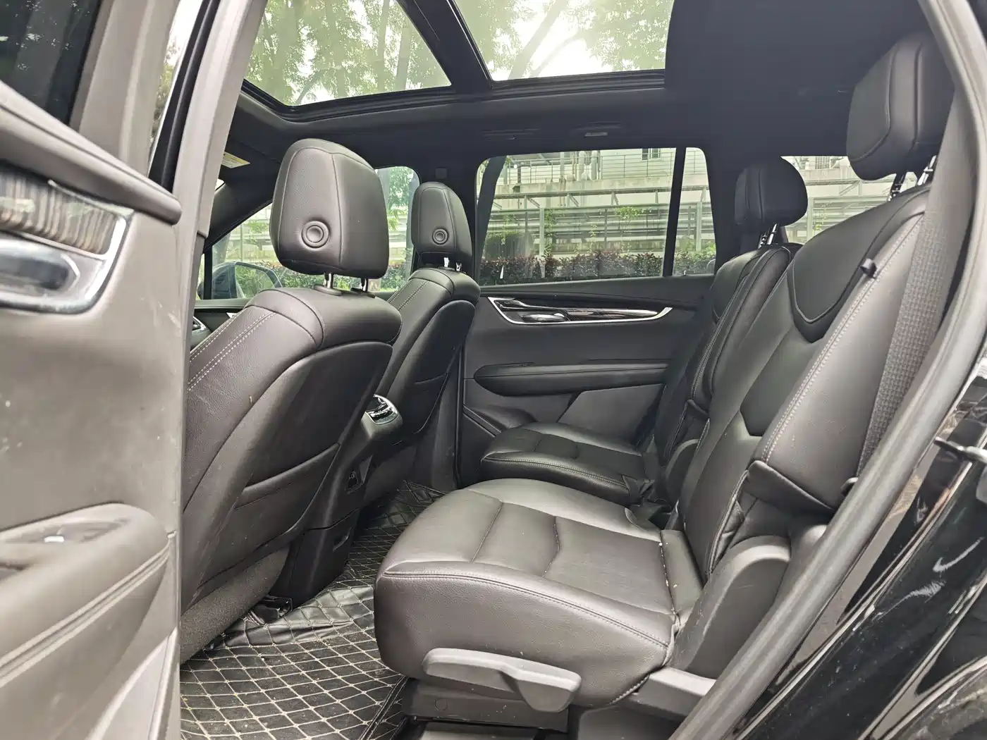 Cadillac XT6 2021 28T 6-Seater Luxury фото 20